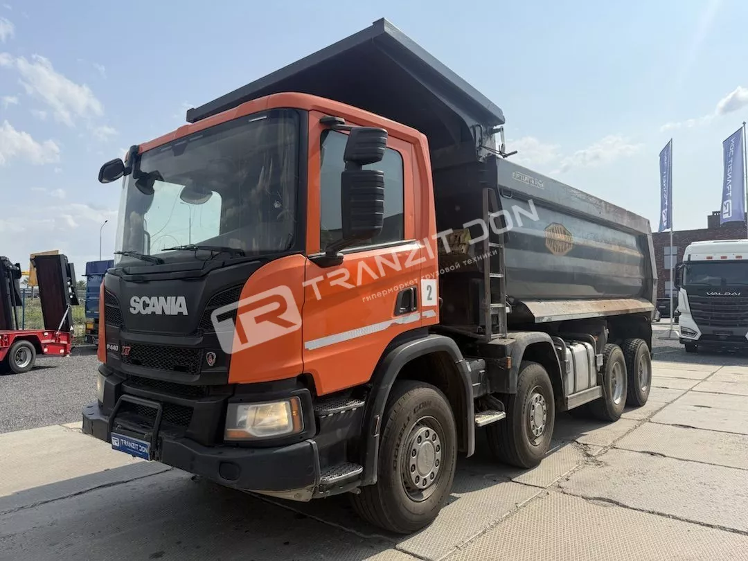 Самосвал SCANIA P440 8×4 20 куб. Арт: 9855