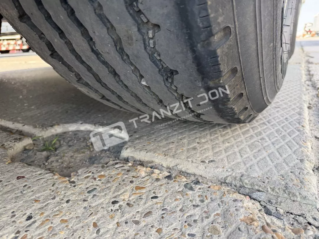 Шторно-бортовой полуприцеп Тонар 9888 Арт: 6144